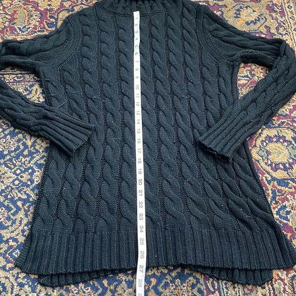 Banana Republic Cable Knit Sweater - Picture 8 of 8